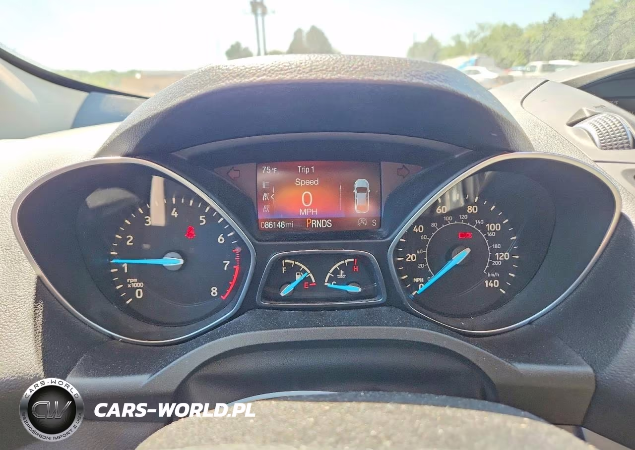 2018 Ford Escape Se VIN:1FMCU9GD4JUD33242 - 9
