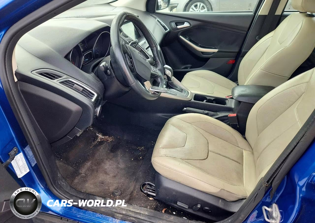 2018 Ford Focus Titanium VIN:1FADP3J25JL316952 - 7