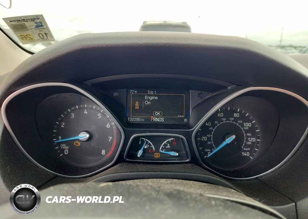 2018 Ford Focus Titanium VIN:1FADP3J25JL316952 - 9