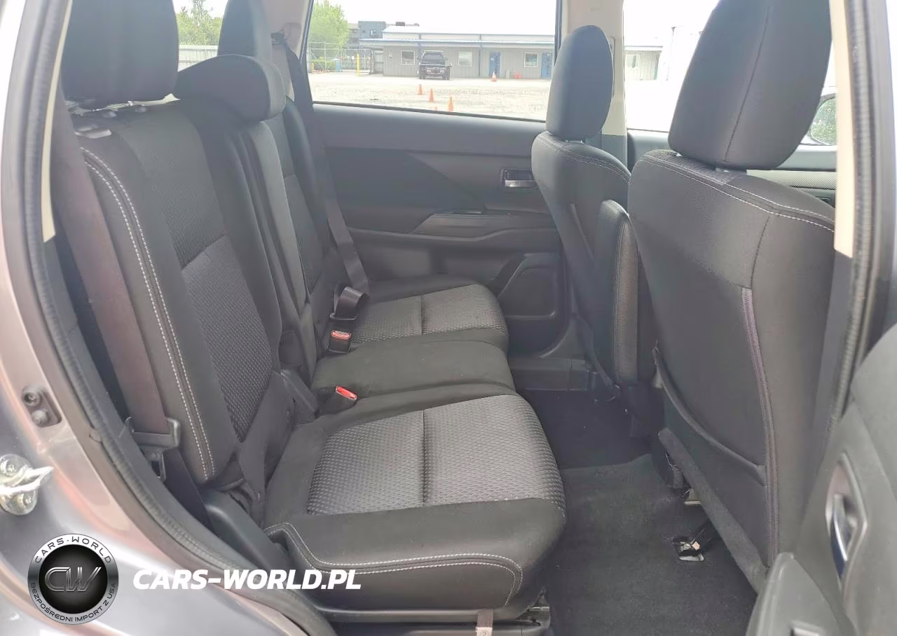 2017 Mitsubishi Outlander Es VIN:JA4AZ2A31HZ027112 - 11