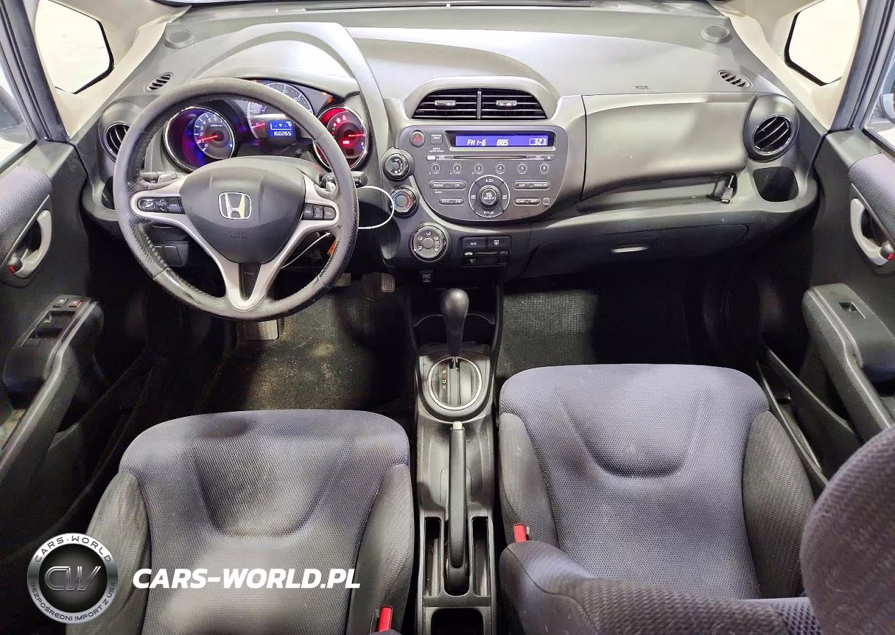 2013 Honda Fit Sport VIN:JHMGE8H58DC021468 - 8