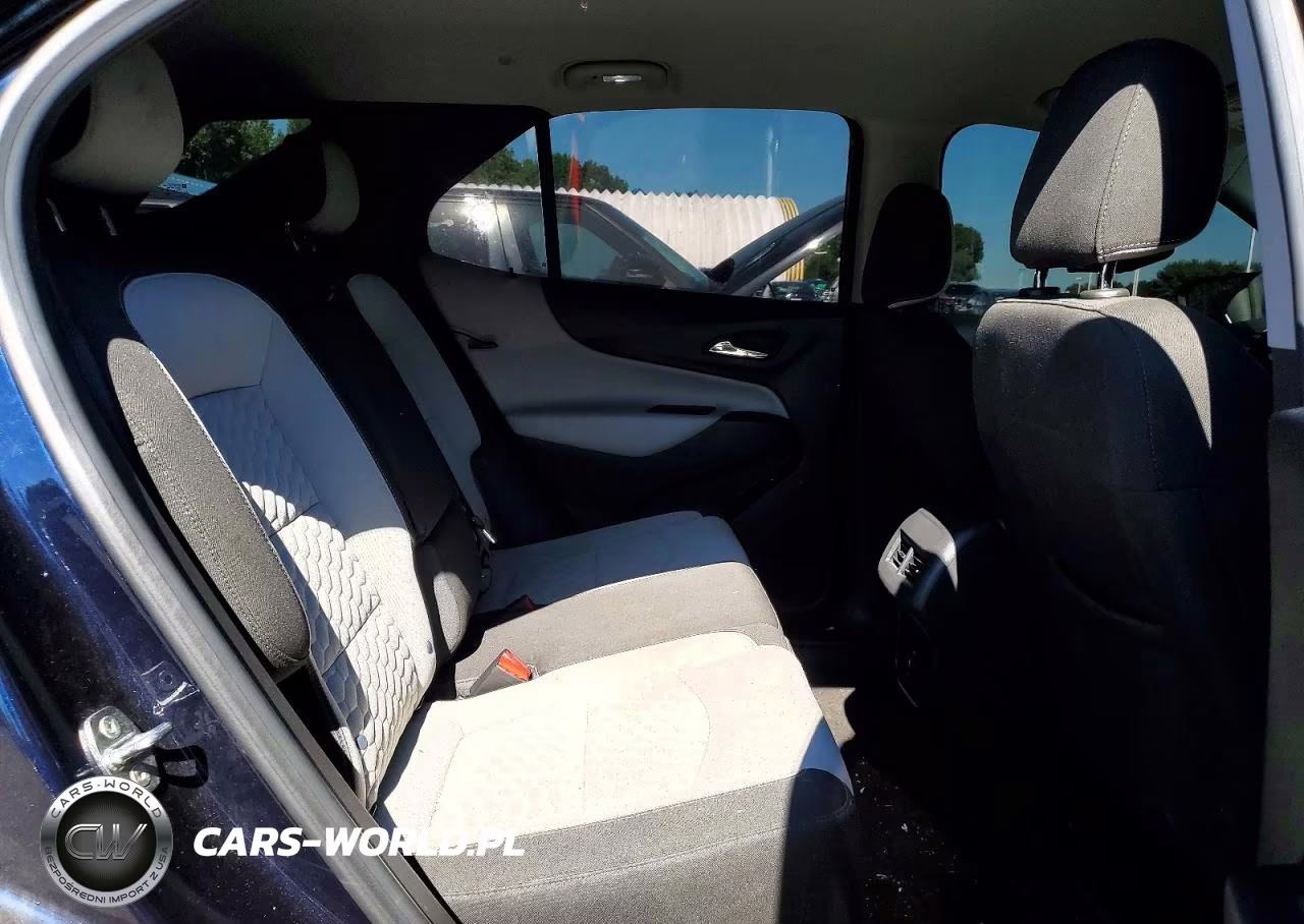 2020 Chevrolet Equinox Ls VIN:3GNAXSEV0LS636096 - 11