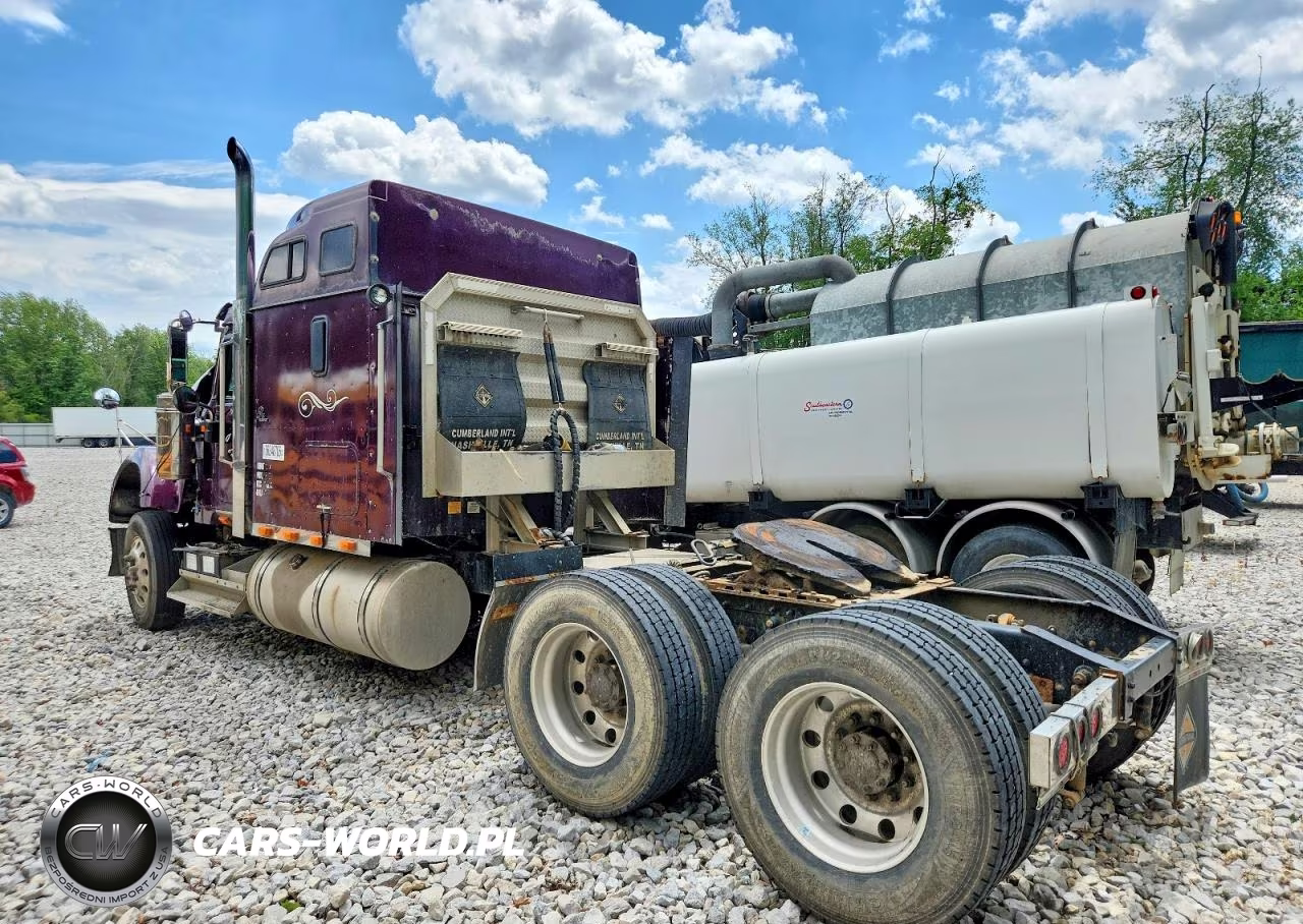 2000 International 9900I Semi Truck VIN:2HSCHASRXYC064386 - 3
