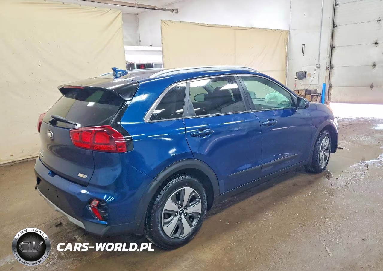 2020 Kia Niro Lx VIN:KNDCB3LC3L5419627 - 3