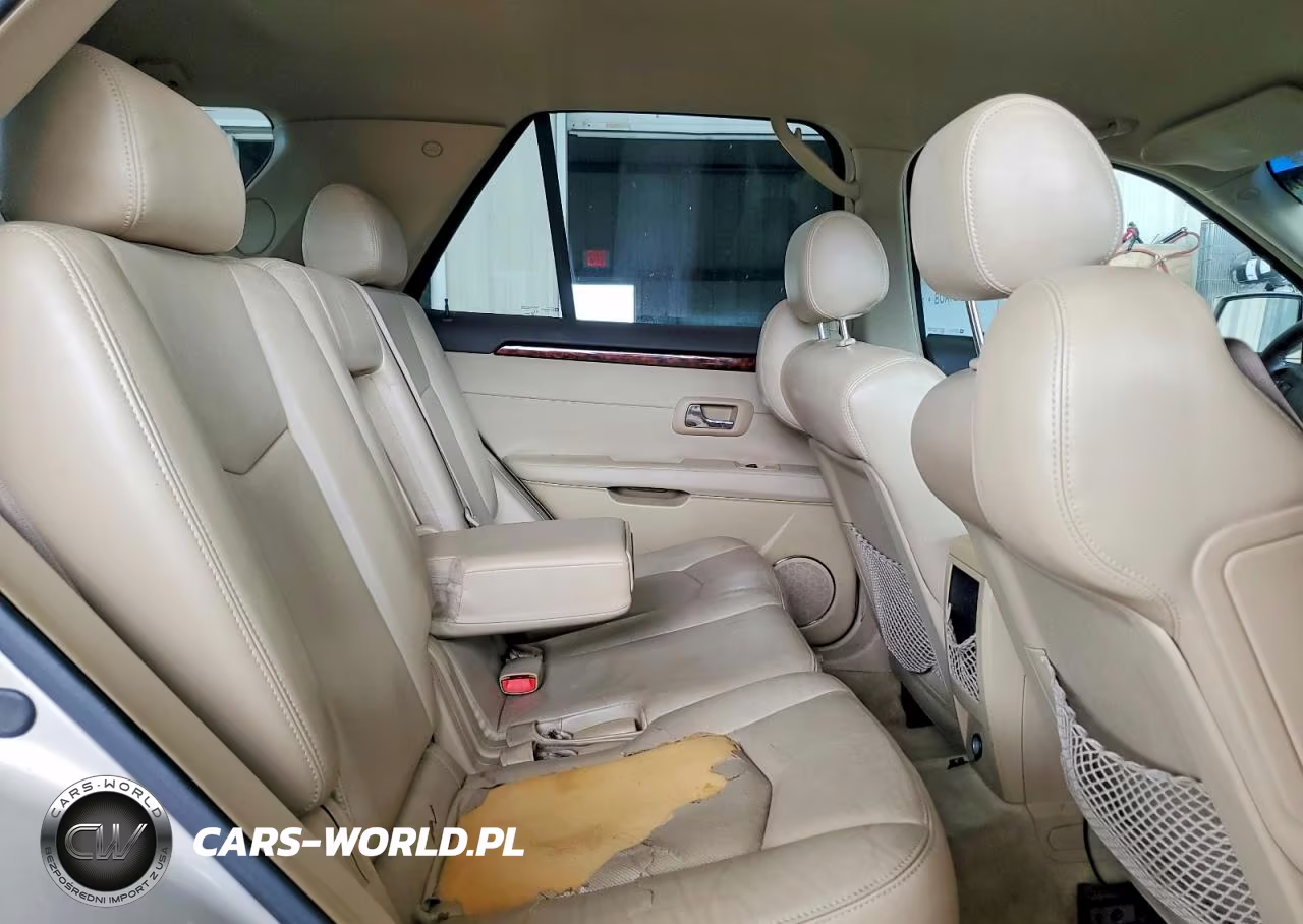 2007 Cadillac Srx VIN:1GYEE637470187413 - 11