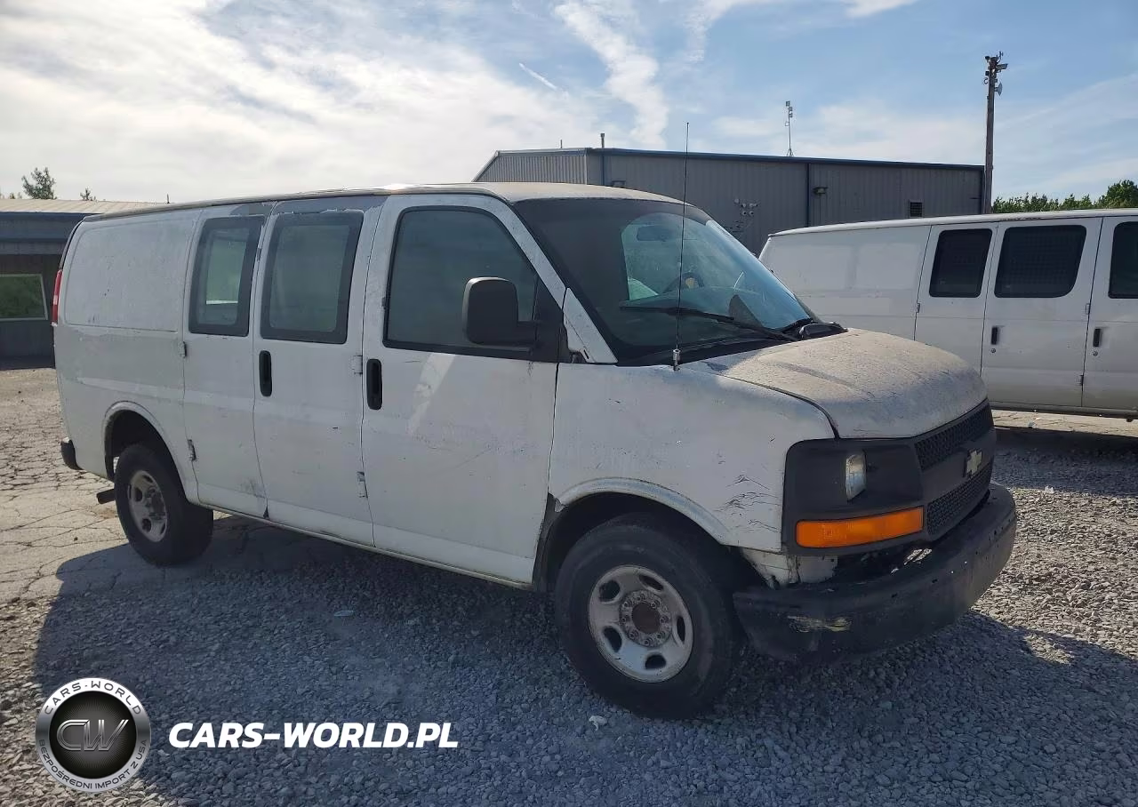 2008 Chevrolet Express G2500 VIN:1GCGG25K281204062 - 4