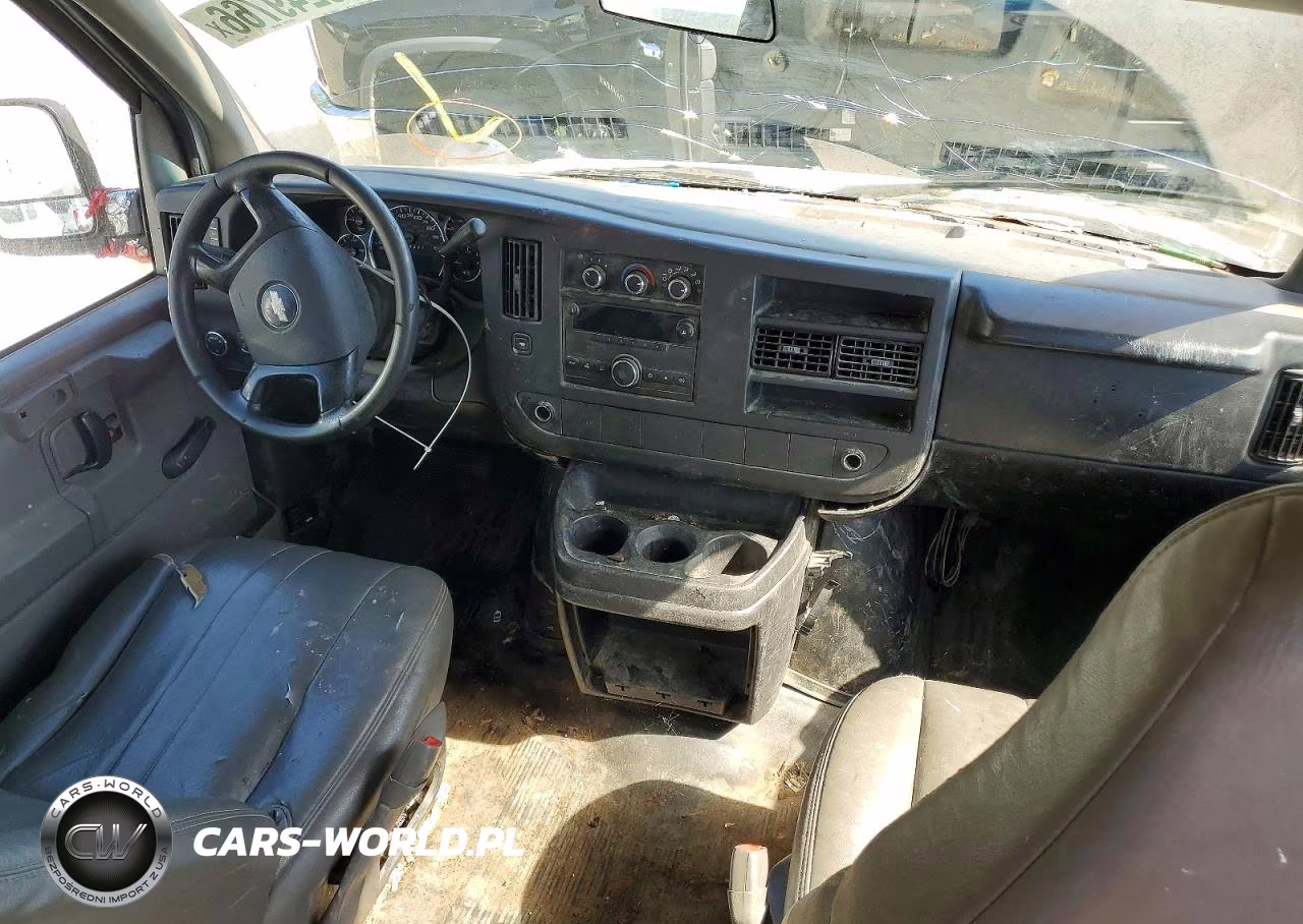 2008 Chevrolet Express G2500 VIN:1GCGG25K281204062 - 8