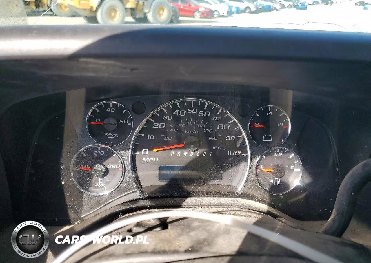 2008 Chevrolet Express G2500 VIN:1GCGG25K281204062 - 9