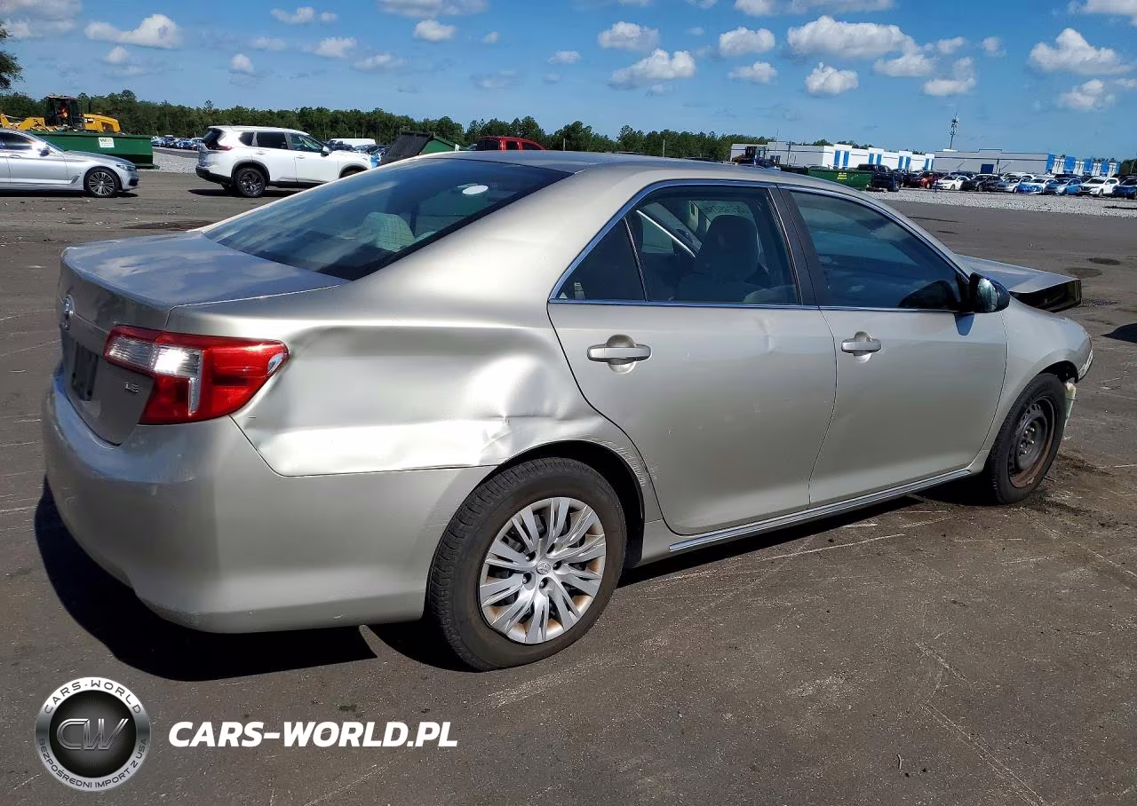 2014 Toyota Camry Le VIN:4T1BF1FK0EU339665 - 3