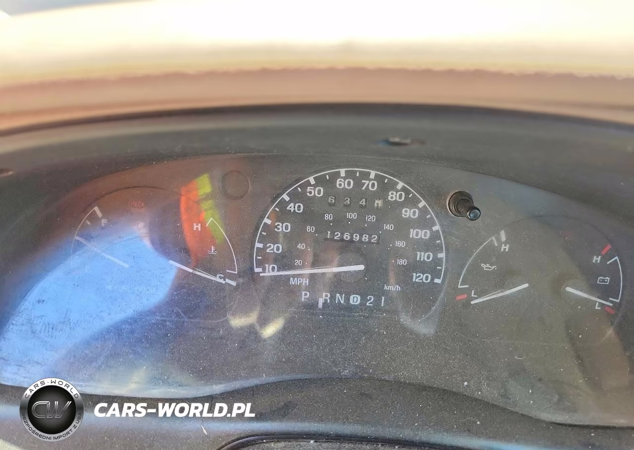 2000 Ford Ranger VIN:1FTYR10V1YPB82353 - 9