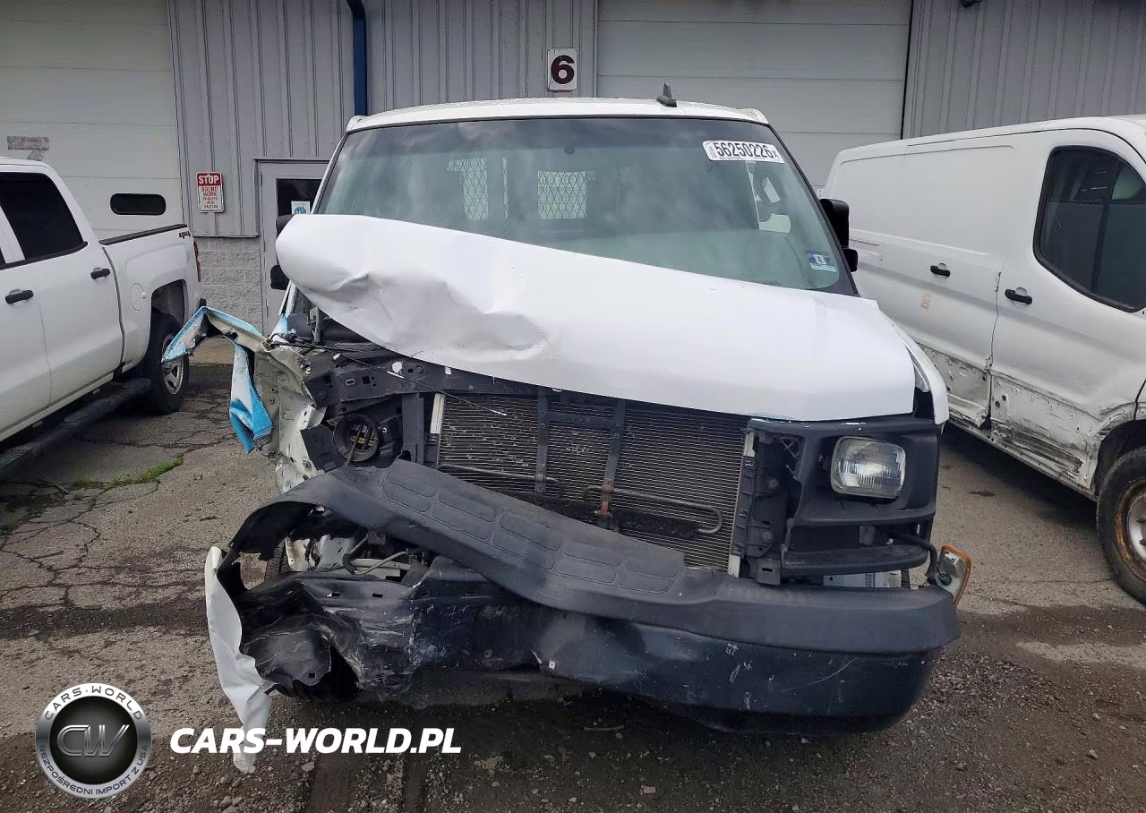 2015 Chevrolet Express G2500 VIN:1GCWGFFF2F1109518 - 5