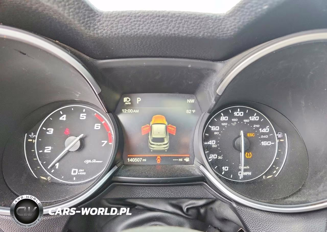 2019 Alfa Romeo Stelvio VIN:ZASPAKAN0K7C32245 - 9