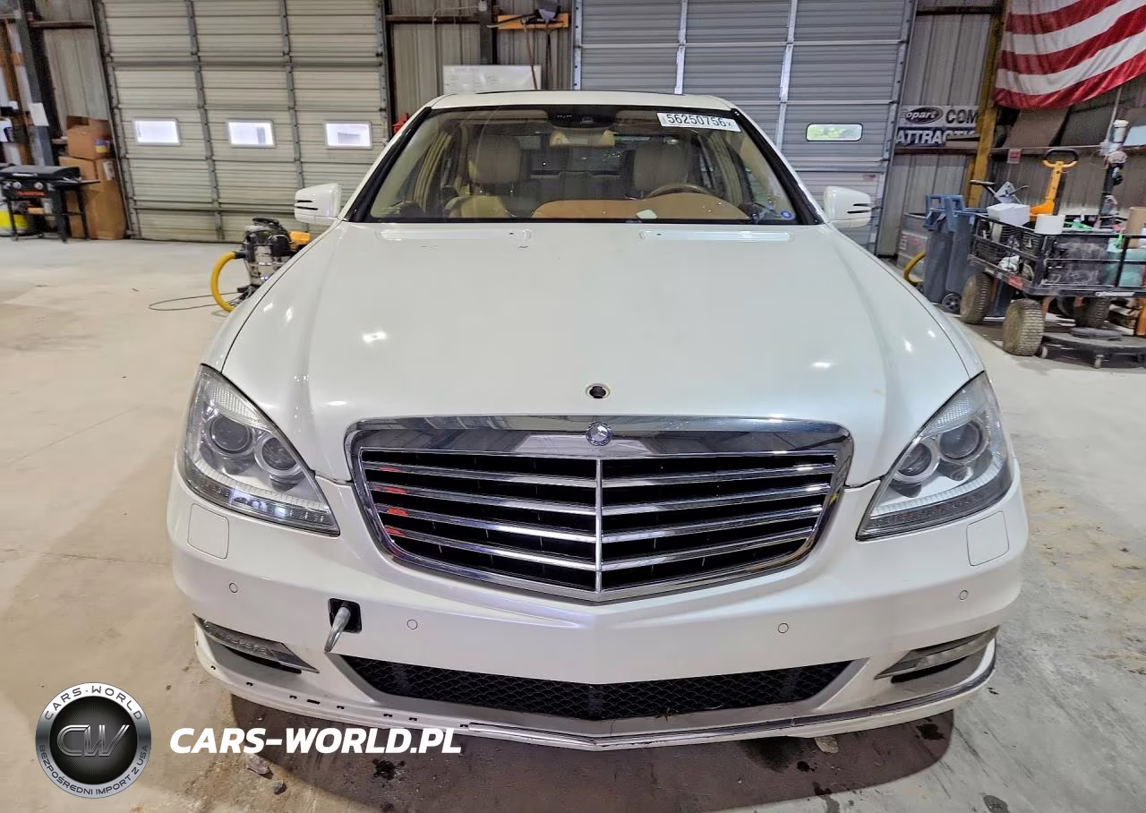 2010 Mercedes-Benz S 400 VIN:WDDNG9FB3AA302155 - 5