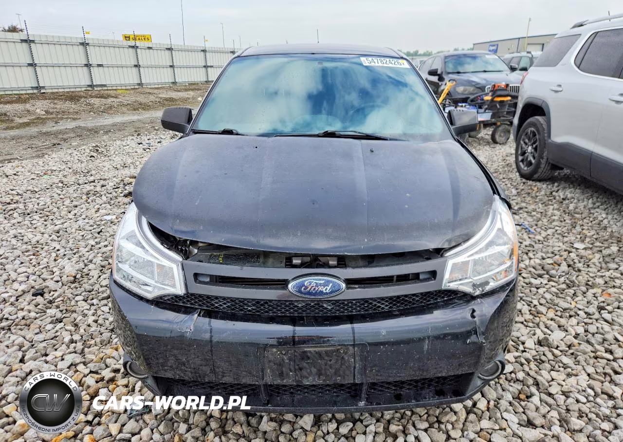 2009 Ford Focus Ses VIN:1FAHP36NX9W238179 - 5