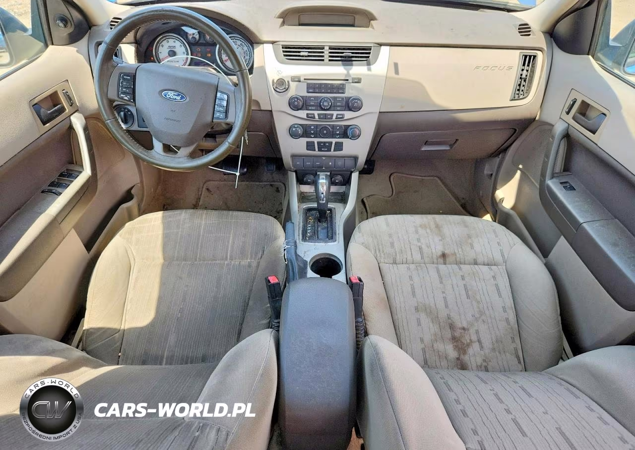 2010 Ford Focus Se VIN:1FAHP3FN5AW248302 - 8