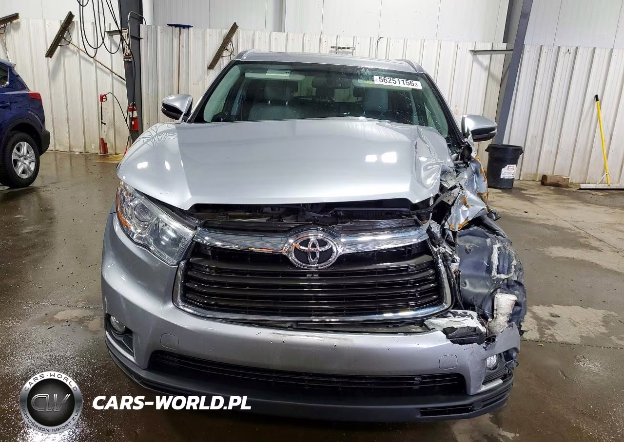 2016 Toyota Highlander Xle VIN:5TDJKRFH2GS305748 - 5