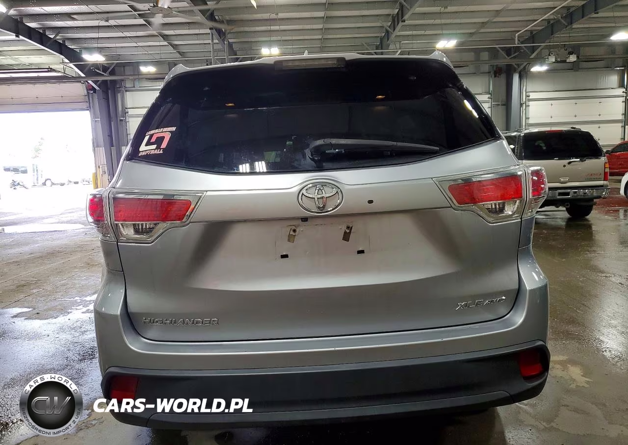 2016 Toyota Highlander Xle VIN:5TDJKRFH2GS305748 - 6