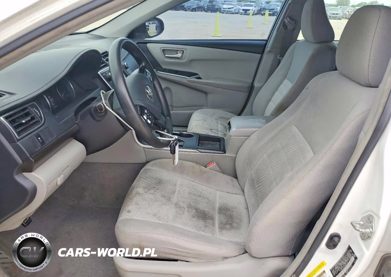 2017 Toyota Camry Le VIN:4T1BF1FK1HU695708 - 7