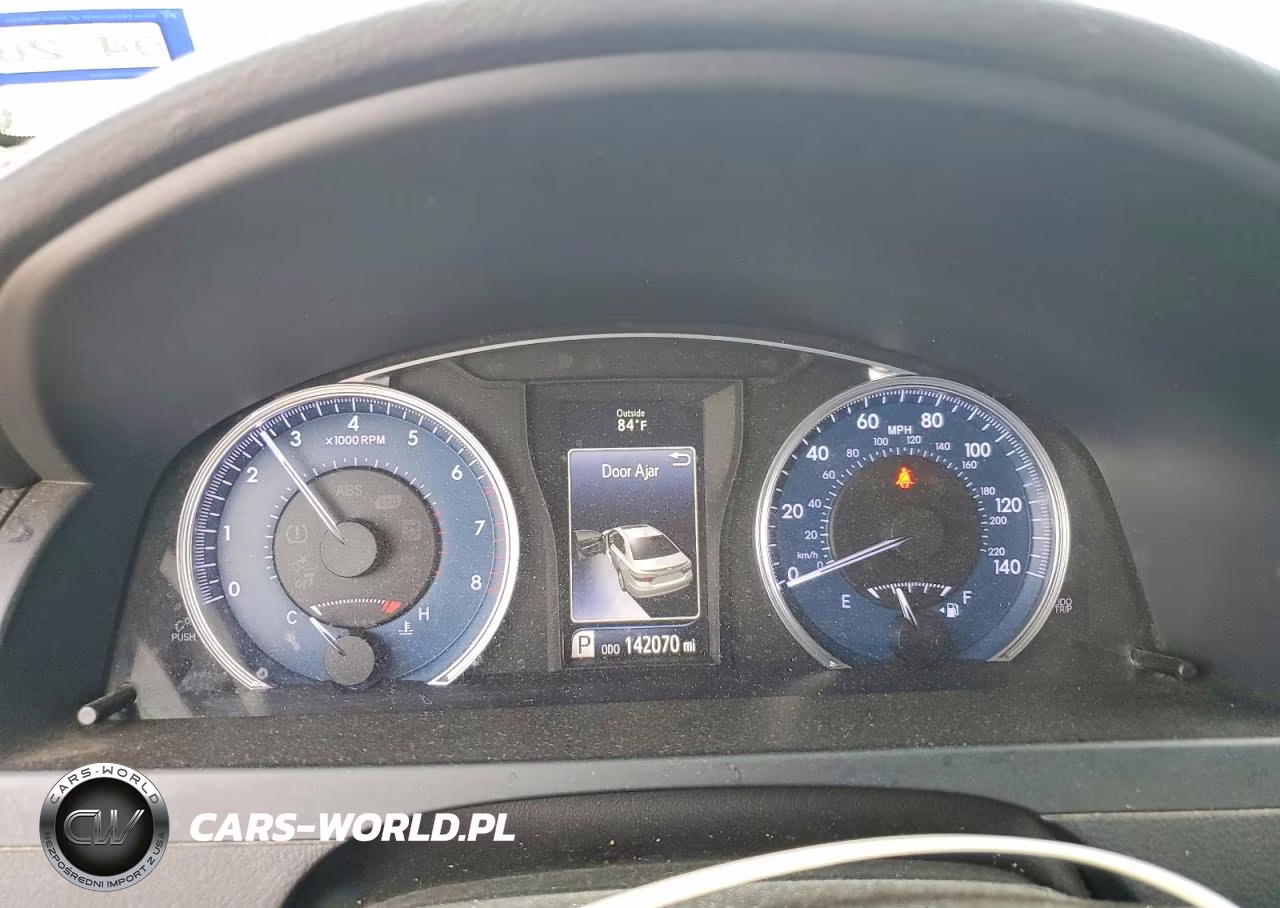 2017 Toyota Camry Le VIN:4T1BF1FK1HU695708 - 9