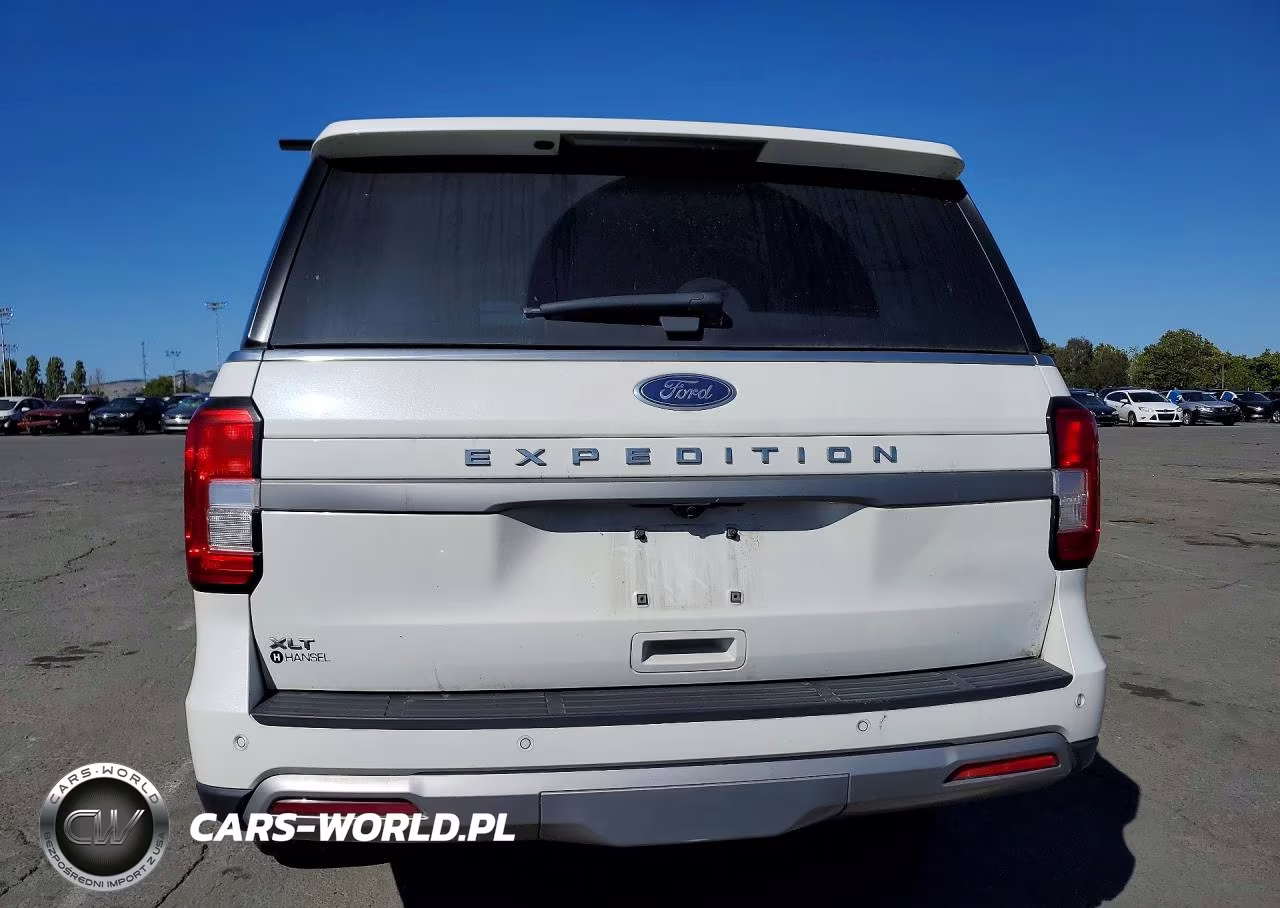 2023 Ford Expedition Xlt VIN:1FMJU1J8XPEA63439 - 6