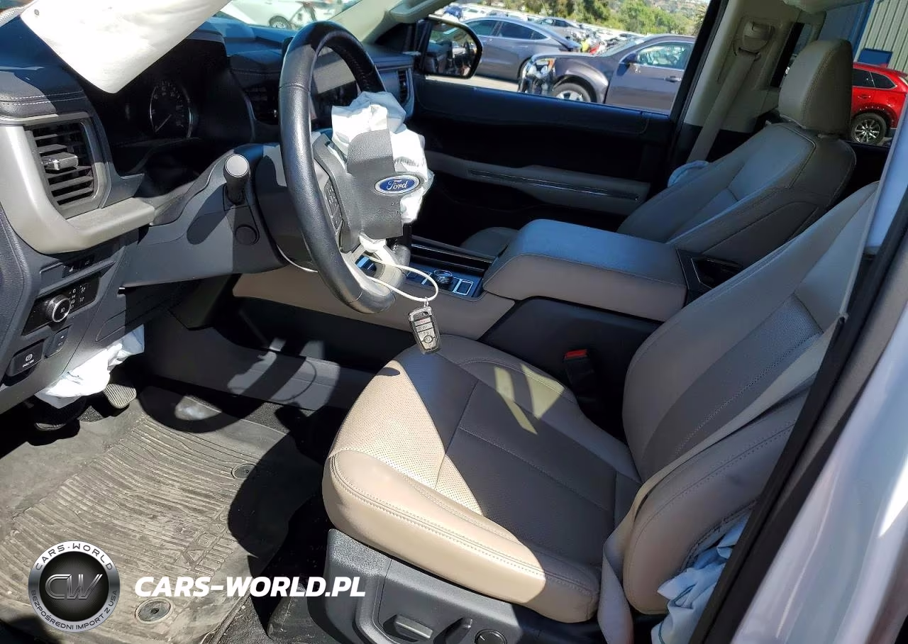 2023 Ford Expedition Xlt VIN:1FMJU1J8XPEA63439 - 7