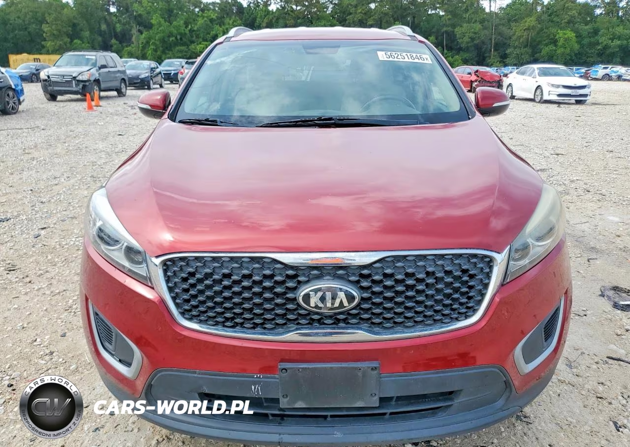 2018 Kia Sorento Lx VIN:5XYPG4A34JG411326 - 5