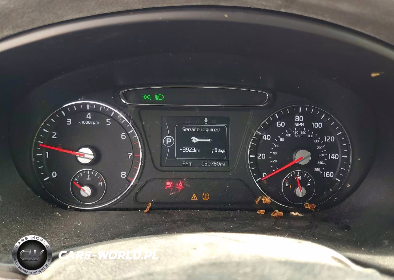2018 Kia Sorento Lx VIN:5XYPG4A34JG411326 - 9