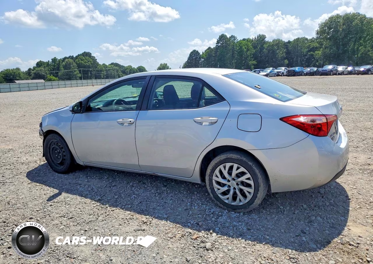 2018 Toyota Corolla Le VIN:2T1BURHE6JC056078 - 2