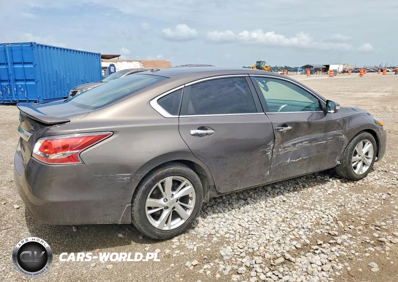 2015 Niss Altima VIN:1N4AL3AP7FN306168 - 3