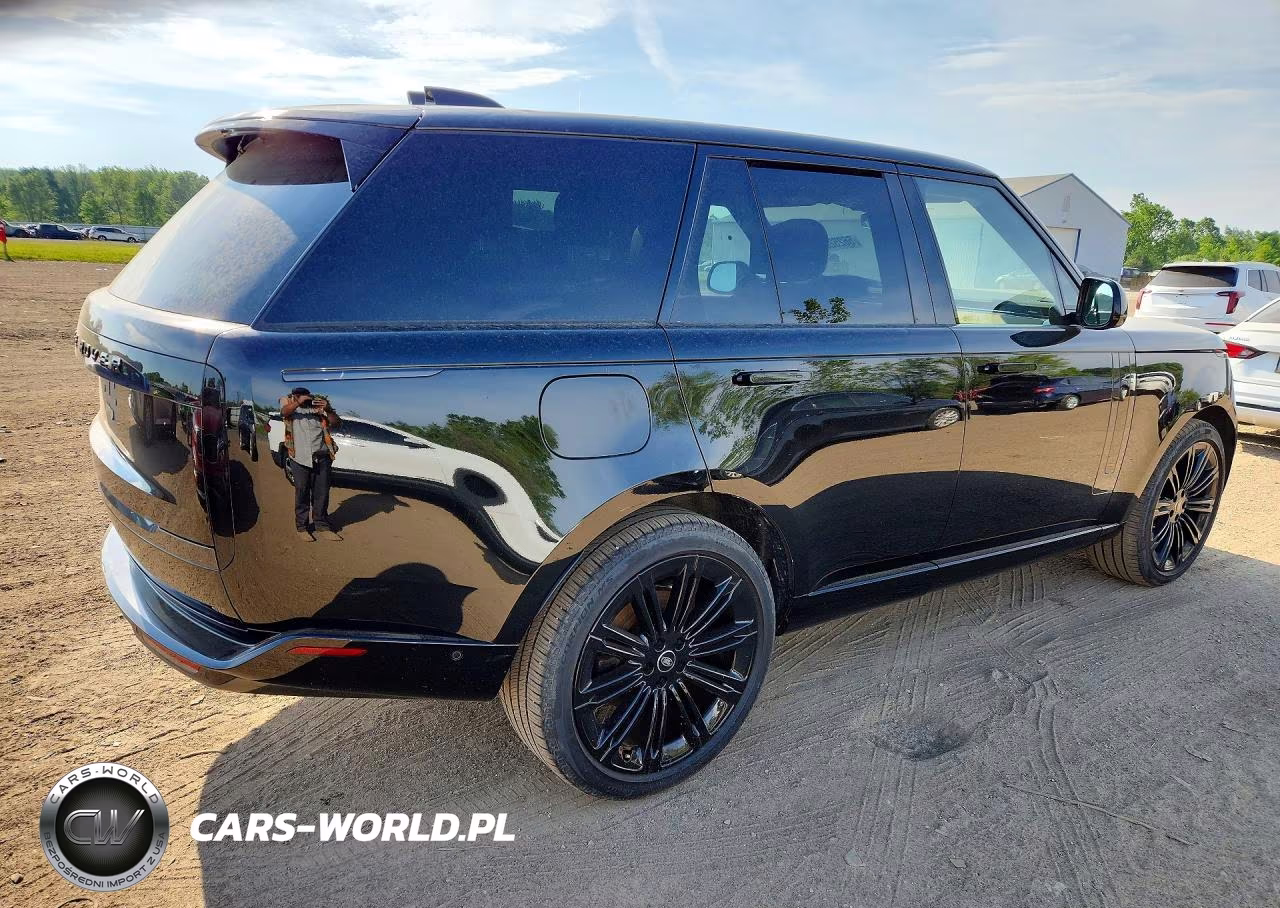 2025 Land Rover Range Rover Se VIN:SALKP9FU5SA303140 - 3