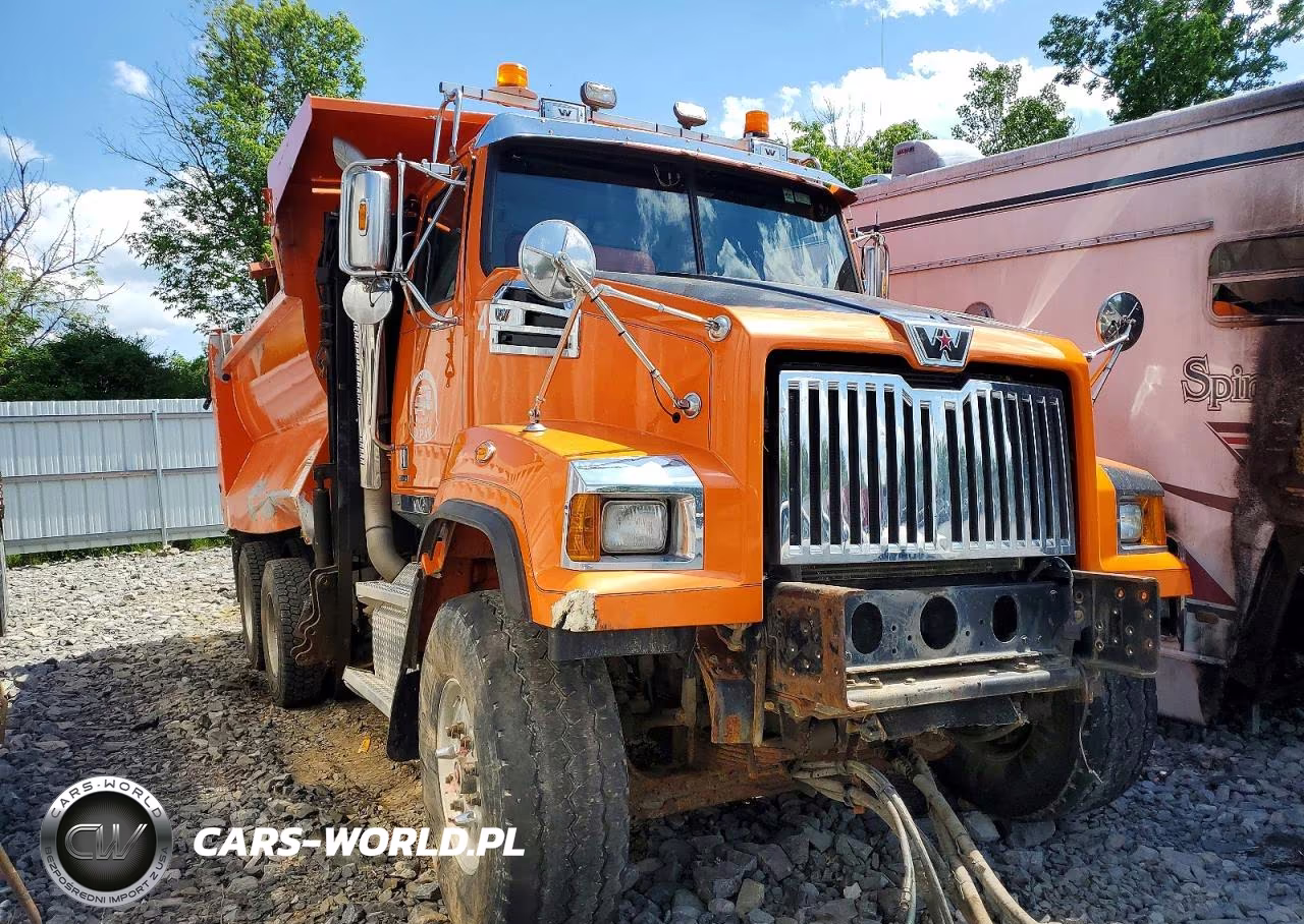 2020 Western Star 4700 Dump Truck – zdjęcie 1 z 10
