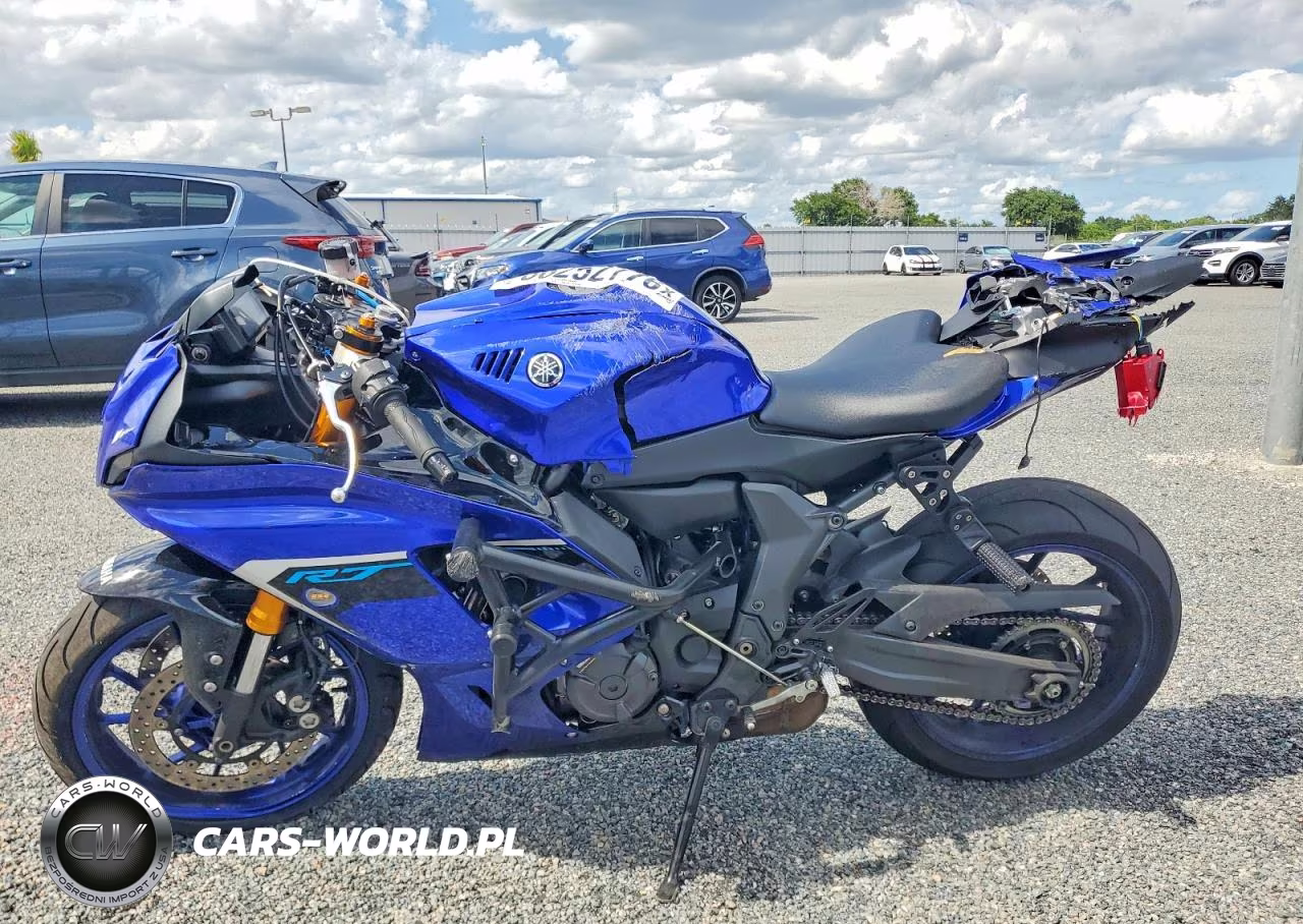 2025 Yamaha Yzfr7 VIN:JYARM38E5SA015812 - 3