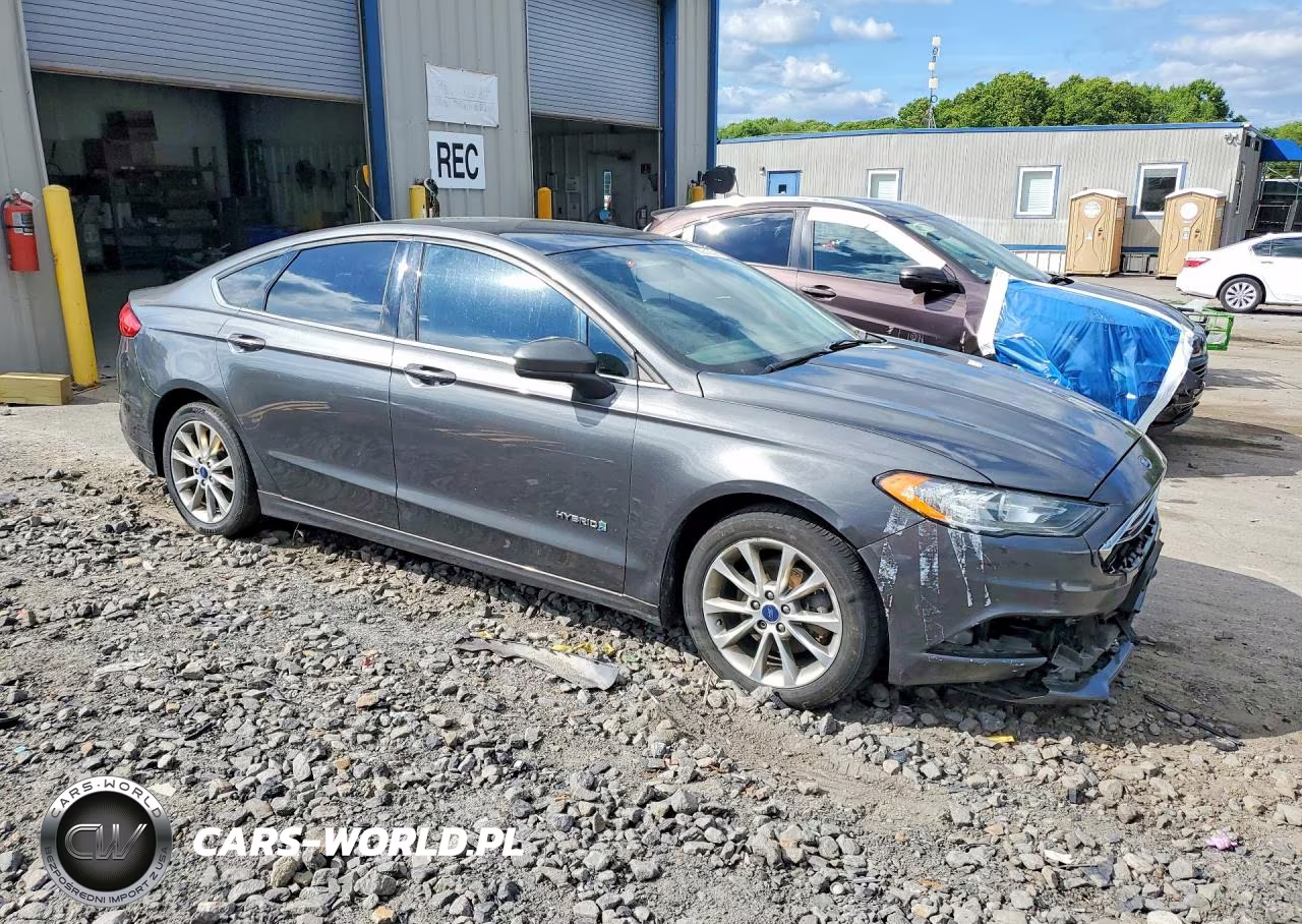 2017 Ford Fusion Se Hybrid VIN:3FA6P0LU5HR217405 - 4