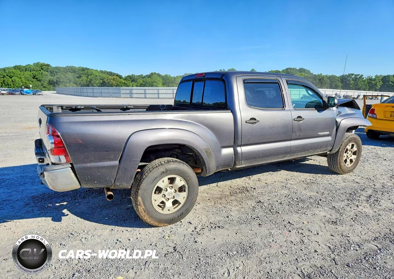 2013 Toyota Tacoma Double Cab Long Bed VIN:3TMMU4FN3DM062107 - 3