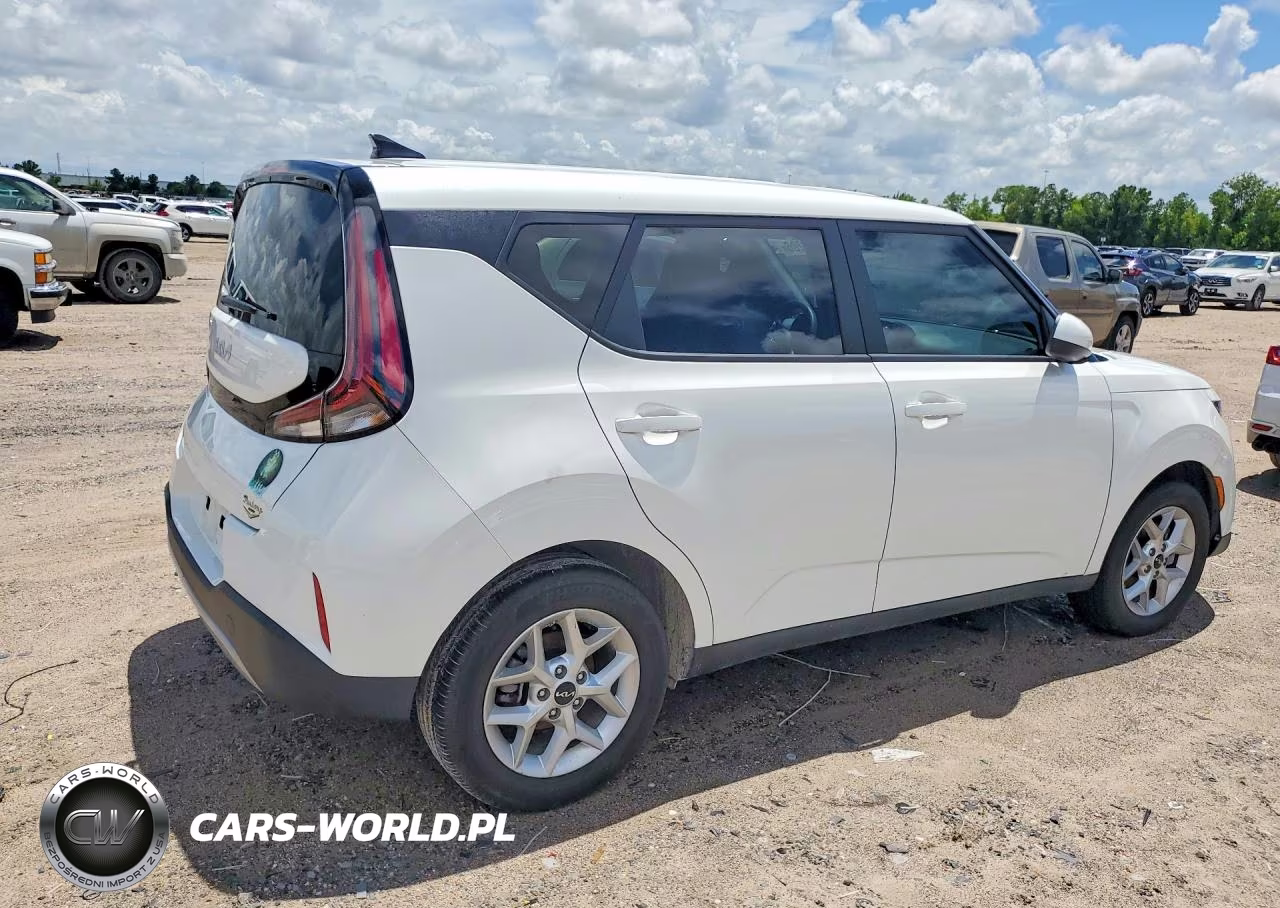 2025 Kia Soul Lx VIN:KNDJ23AU3S7948369 - 3