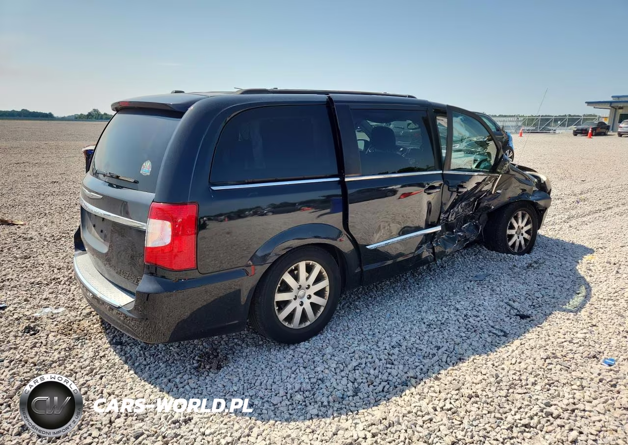 2011 Chrysler Town & Country Touring L VIN:2A4RR8DG3BR617687 - 3