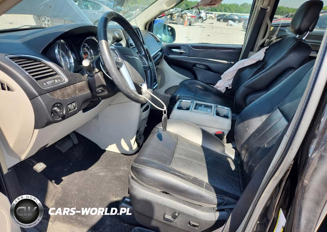 2011 Chrysler Town & Country Touring L VIN:2A4RR8DG3BR617687 - 7