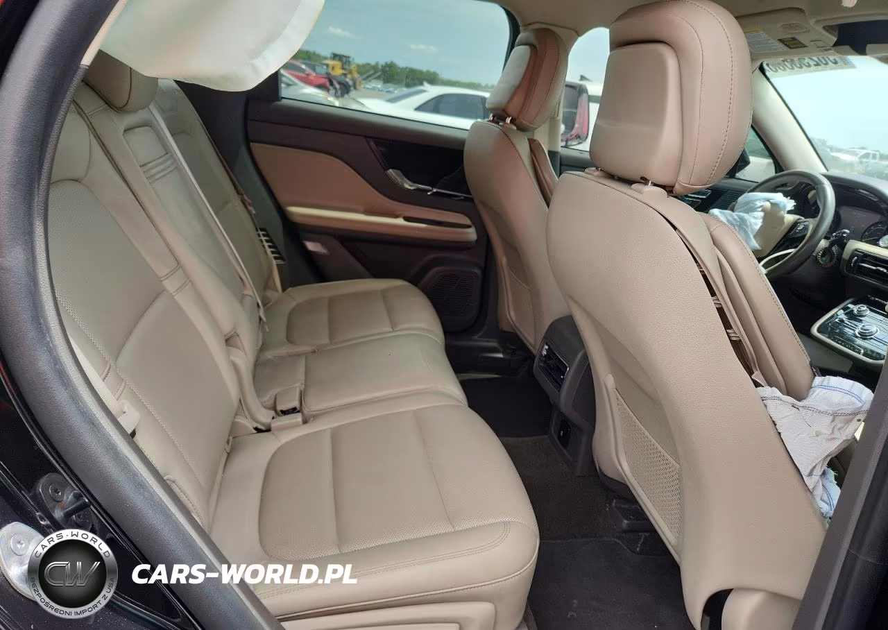 2020 Lincoln Corsair VIN:5LMCJ1C90LUL20337 - 11