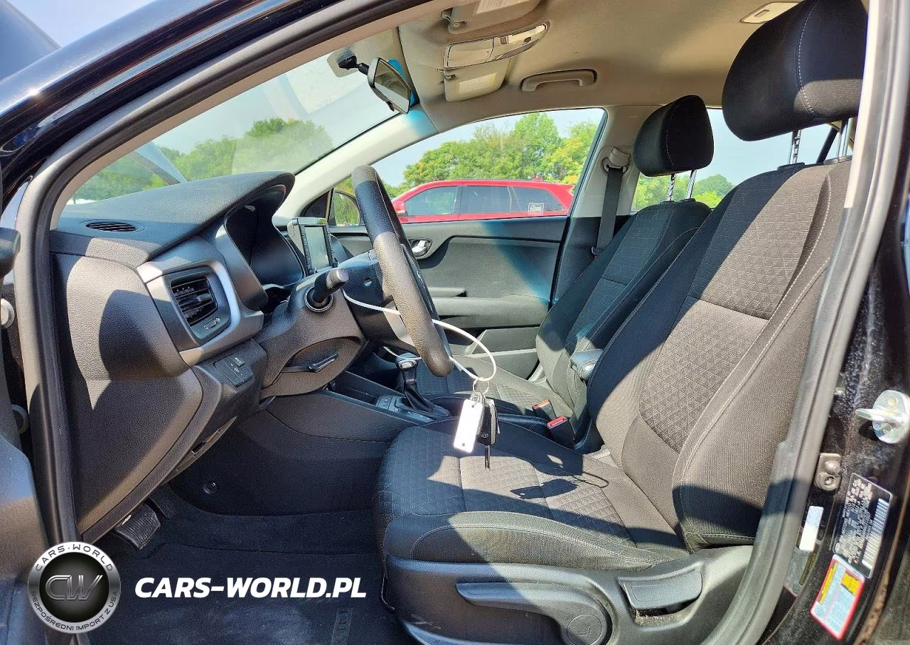 2019 Kia Rio S VIN:3KPA25AB4KE213507 - 7