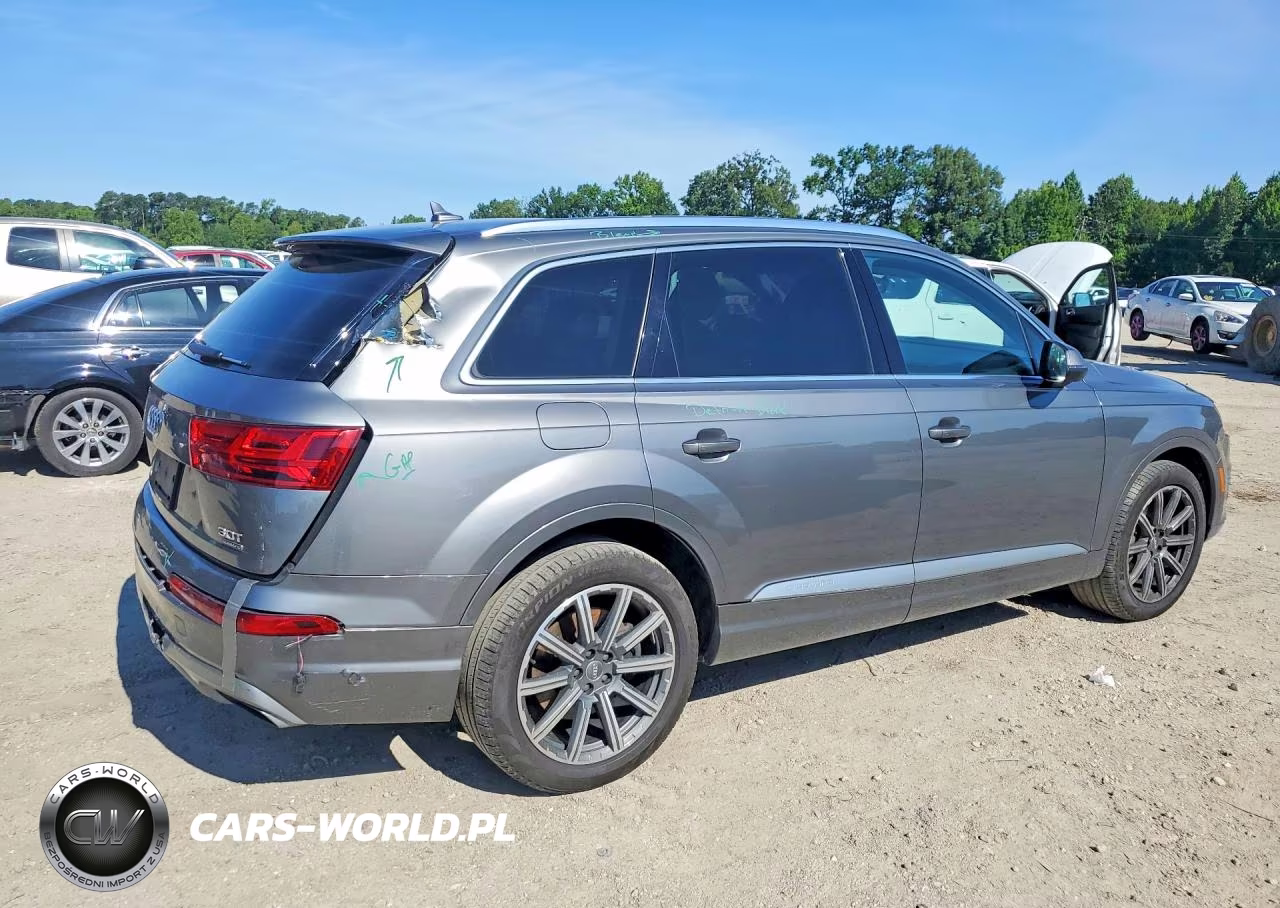 2018 Audi Q7 Prestige VIN:WA1VAAF79JD027988 - 3