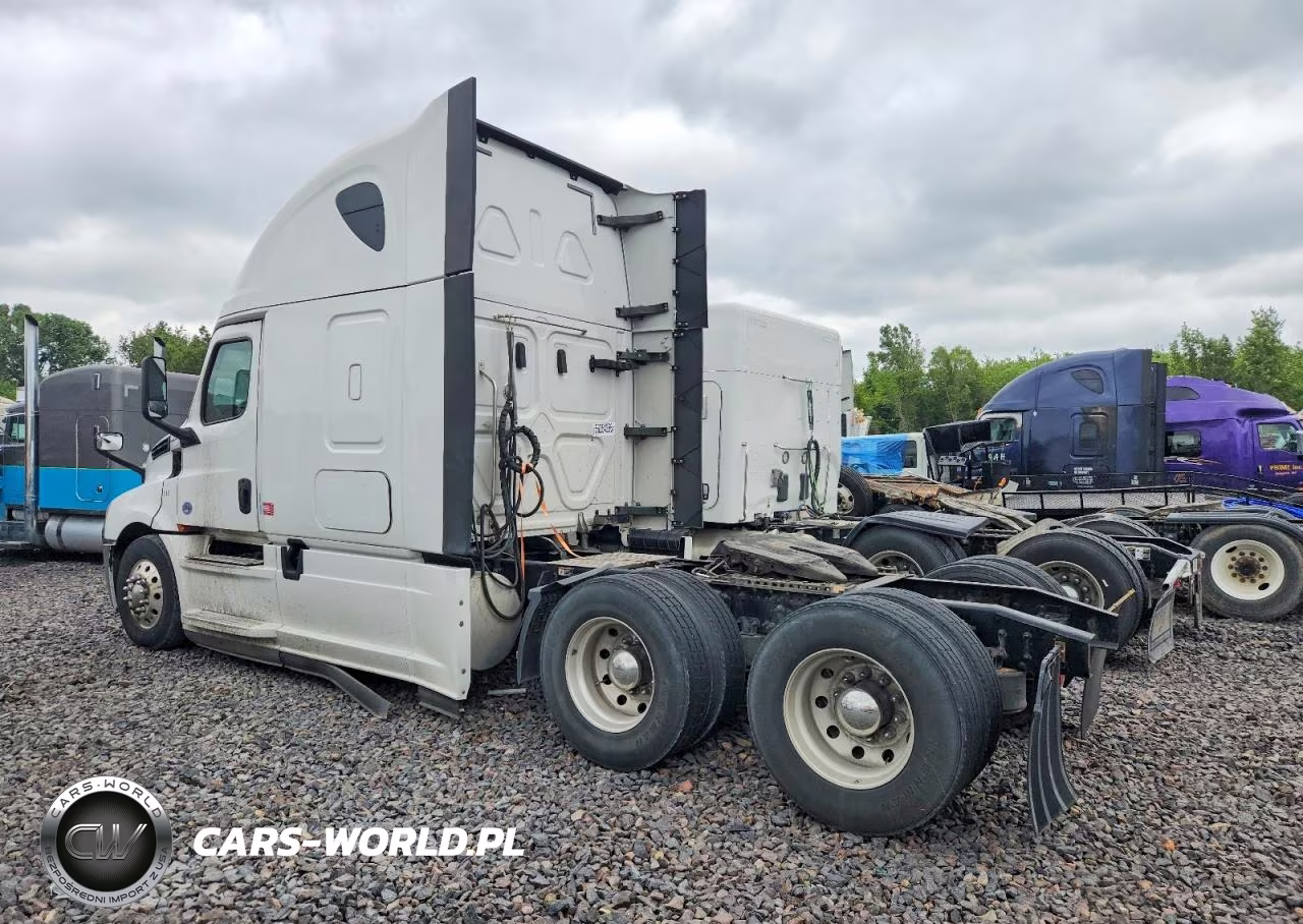 2020 Freightliner Cascadia 126 Semi Truck VIN:3AKJHHDRXLSLR0190 - 3