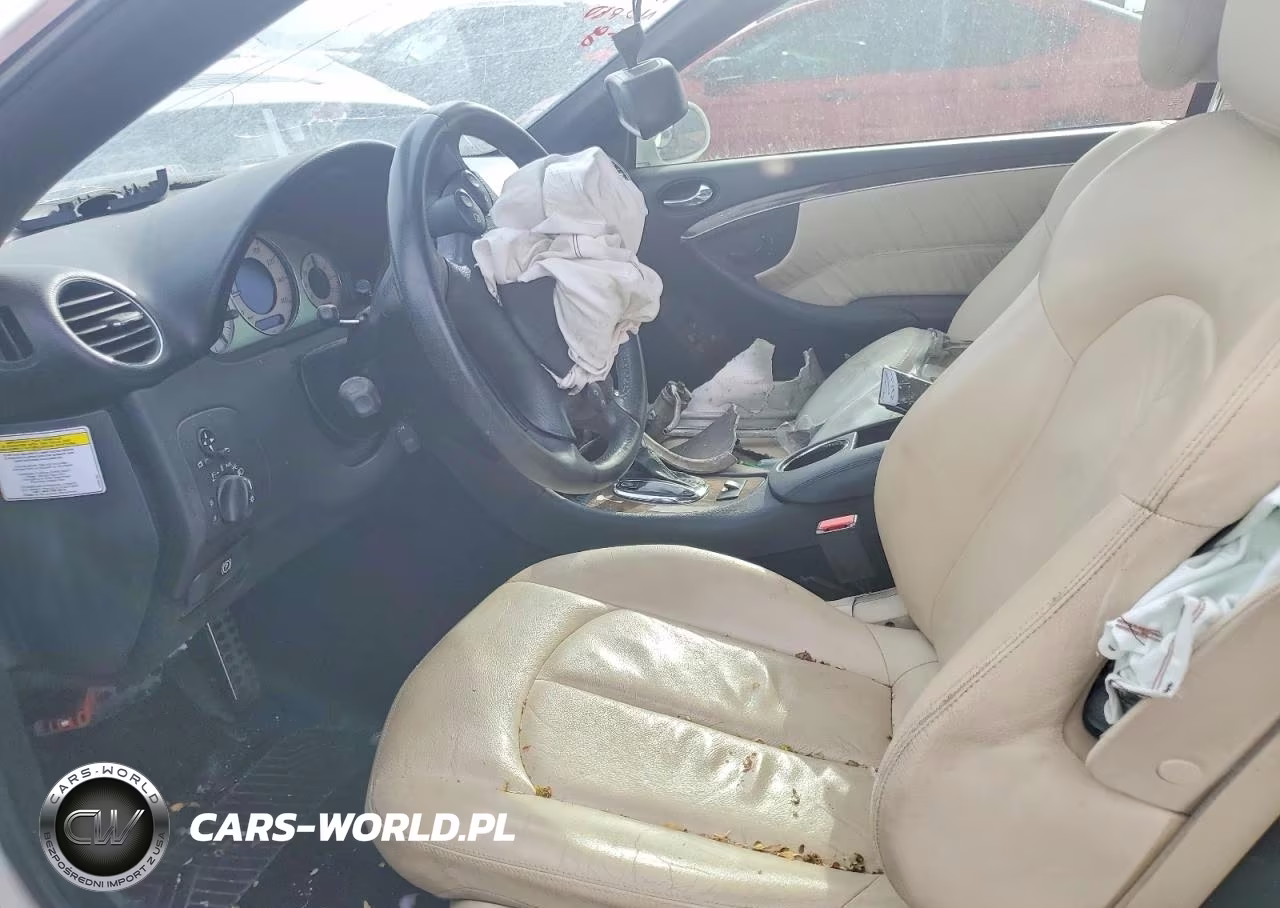 2007 Mercedes-Benz Clk 350 VIN:WDBTK56GX7F212614 - 7