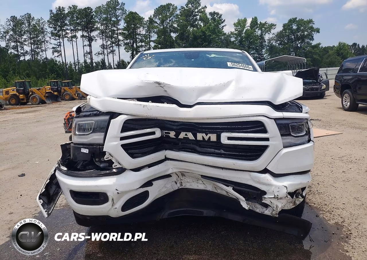 2019 Ram 1500 Big Horn VIN:1C6SRFFT5KN820803 - 5