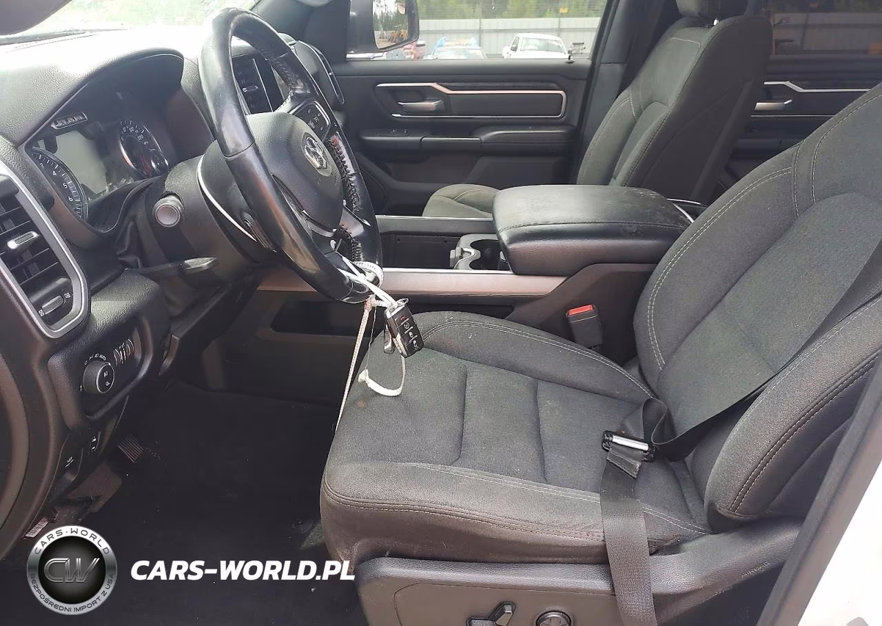 2019 Ram 1500 Big Horn VIN:1C6SRFFT5KN820803 - 7