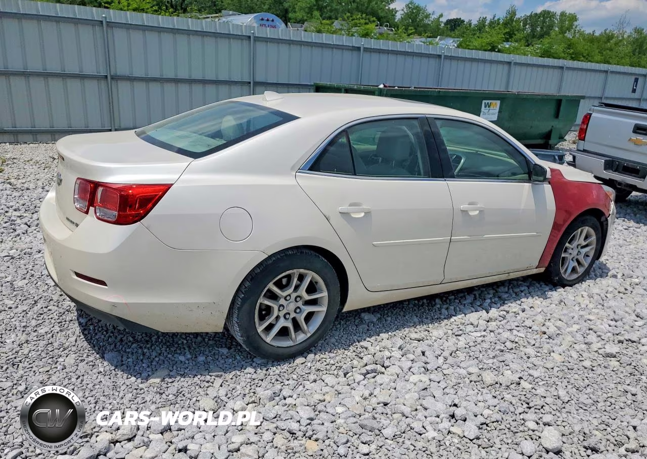 2013 Chevrolet Malibu 2Lt VIN:1G11F5SR2DF189385 - 3
