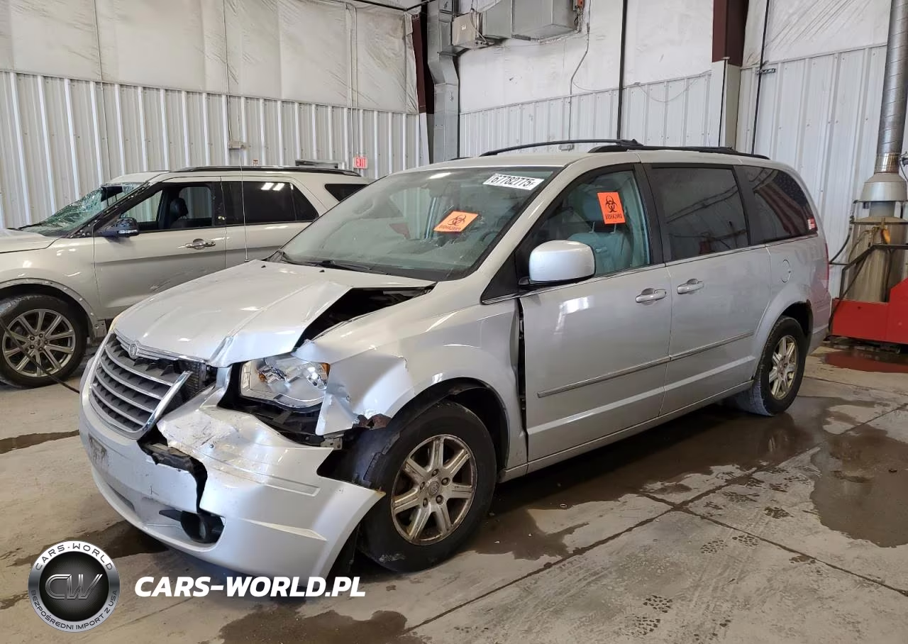 2009 Chrysler Town & Country Touring