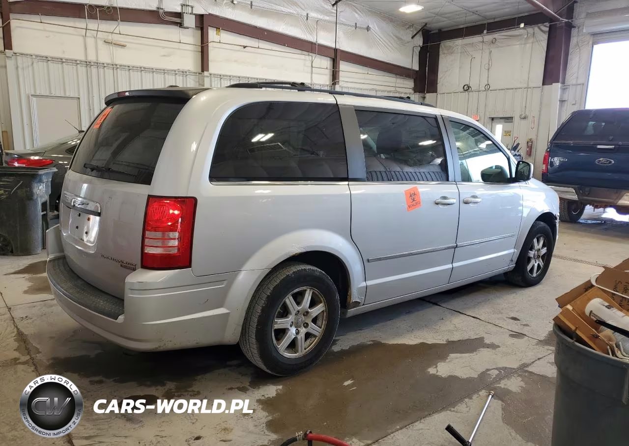 2009 Chrysler Town & Country Touring VIN:2A8HR54179R525495 - 3