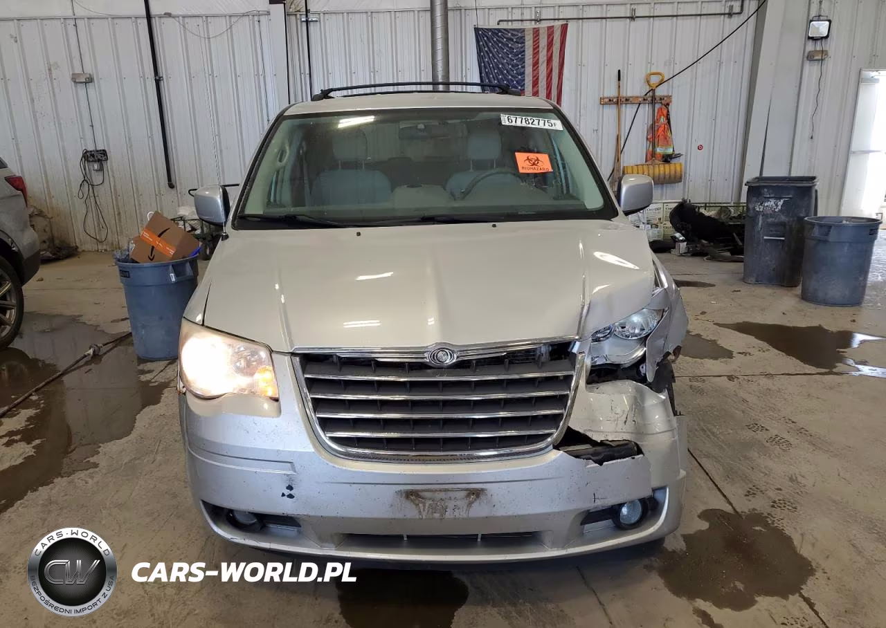 2009 Chrysler Town & Country Touring VIN:2A8HR54179R525495 - 5
