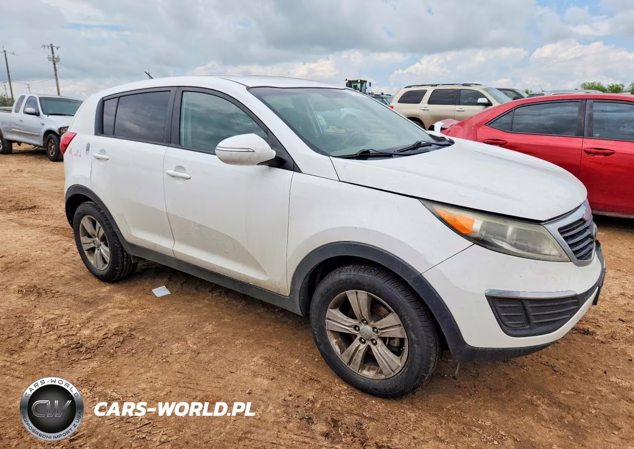 2023 Kia Sportage Lx VIN:KNDPB3A24D7460317 - 4