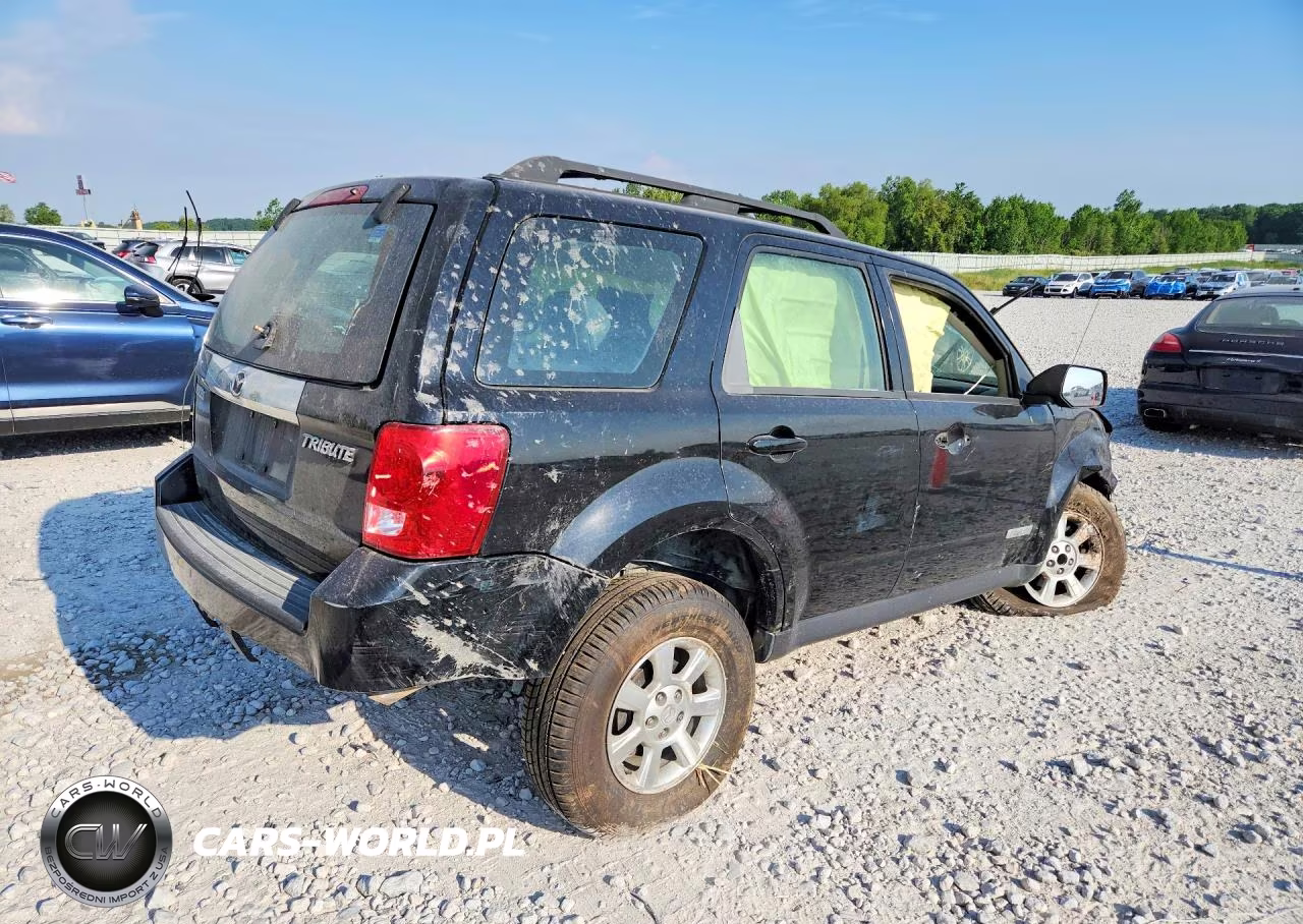 2008 Mazda Tribute I VIN:4F2CZ02Z28KM18025 - 3
